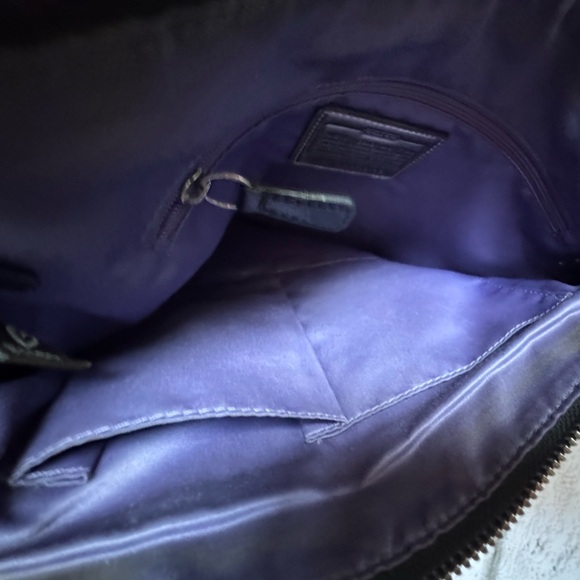 Authentic Coach Black and Brown Signature Shoulder Bag - Picture 9 of 14